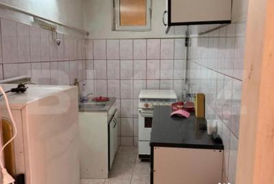 Casă cu 7 camere cu Teren 266 Mp în Central - 2