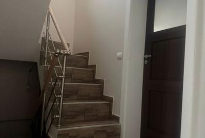 Casă cu 4 camere în Gura Văii - 15