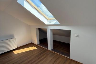 Apartament cu 4 camere în Central - 16
