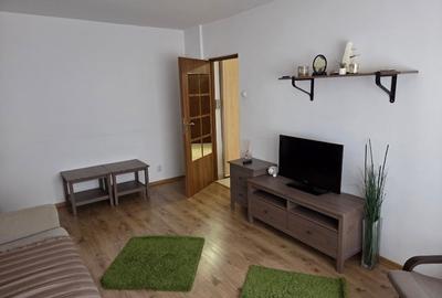 Garsonieră decomandată, mobilată în Universitate - 3