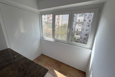 Garsonieră decomandată, mobilată în Titan - 6