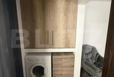 Apartament cu 2 camere semidecomandat în Micro 6 - 7
