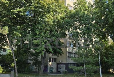 Drumul Taberei - Favorit, Garsoniera, 33 mp, 6/9, 2 liftu... Drumul Taberei - Favorit, Garsoniera, 33 mp, 6/9, 2 liftu... - 2