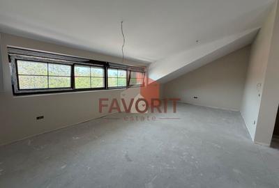 Duplex cu 7 camere cu Canalizare în Bucovina - 15