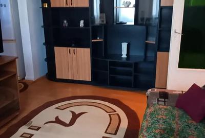 Apartamen 2 camere de inchiriat