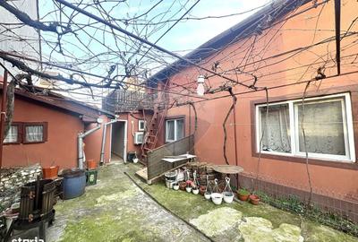 Casă cu 3 camere cu Teren 126 Mp în Central - 2