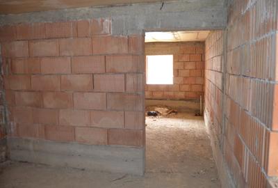Casă individuală cu 5 camere cu Teren 554 Mp în Central - 6