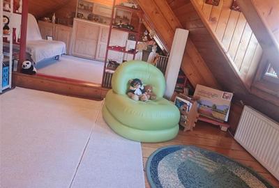 Casă individuală cu 4 camere cu Canalizare în Central - 9