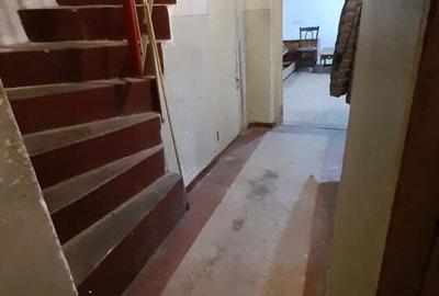 Vand apartament 5 camere pe 2 nivele, cu scara interioara - 5