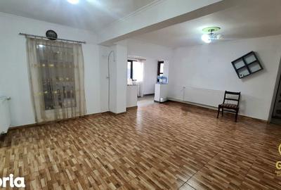Casă cu 4 camere cu Canalizare în Orașul Nou - 19