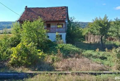 Casa Ciochiuta Cu teren - 1