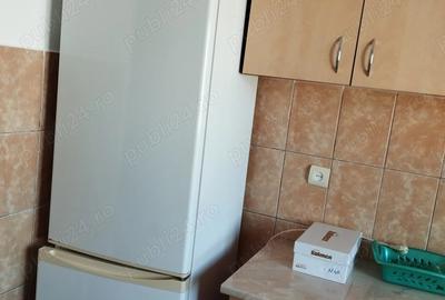 Inchiriez apartament - 2