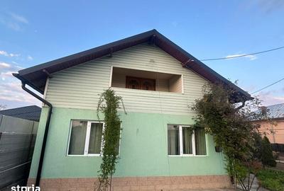Casă cu 4 camere cu Teren 1105 Mp în Târgșoru Vechi