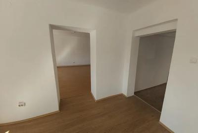 Spatiu de inchiriat | 70 mp | Avrig - 5