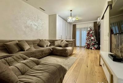 Apartament cu 3 camere decomandat în Ștefăneștii de Jos