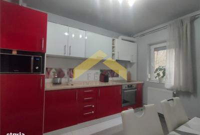 Apartament cu 3 camere semidecomandat în Micălaca - 6