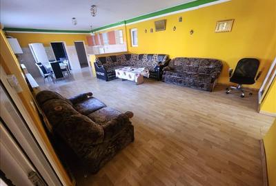 Vanzare casa zona Astra - 6