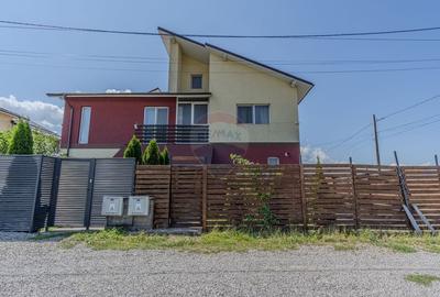 Casa / Vila cu 4 camere de vanzare - 18