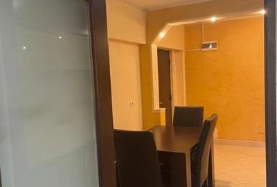 Apartament cu 4 camere decomandat, mobilat în Casa de Cultură - 2