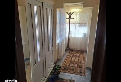 Casă cu 3 camere cu Teren 280 Mp în CFR - 4