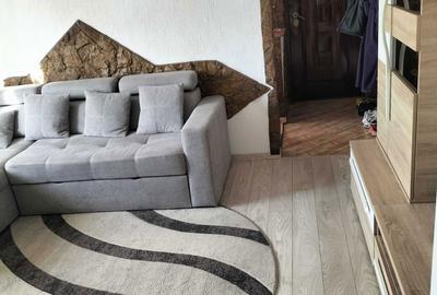 Apartament cu 2 camere decomandat în Micro 14 - 4