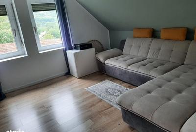 Casă cu 3 camere în Romanești - 2