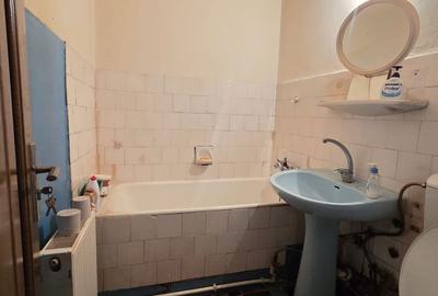 Apartament cu 3 camere semidecomandat în Gării - 6