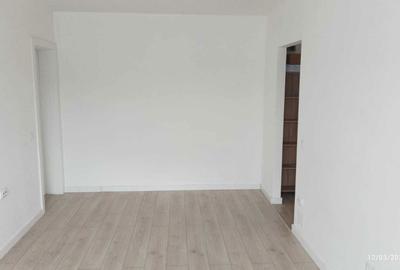 Apartament cu 2 camere decomandat în Florești - 1