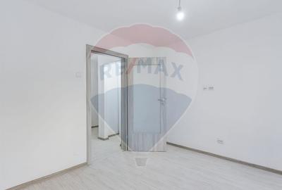 Apartament cu 4 camere decomandat în Centrul Civic - 11