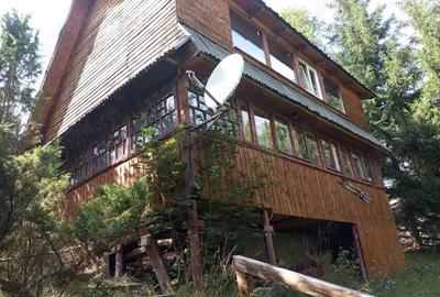 Casă cu 4 camere în Muntele Băișorii - 1