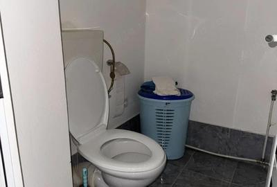 Apartament cu 3 camere decomandat în Central - 3