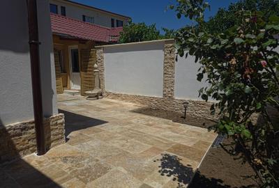 Casă cu 3 camere cu Teren 100 Mp în Dacia