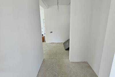 Casa individuala,  130 mp ,  teren 380 mp, zona Dezmir - 8