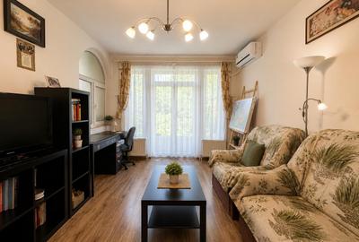 Casă cu 6 camere cu Canalizare în Bucureștii Noi - 2