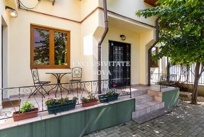 Casă individuală cu 9 camere cu Canalizare în Giulești - 15