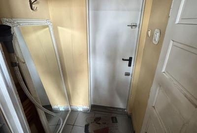 Spațiu comercial, de 38 mp, în Central - 3