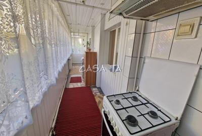 Apartament 4 camere, situat in Targu Jiu, Str. 22 Decembrie 1989 - 10