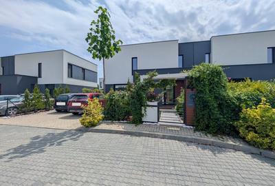 Casă individuală cu 4 camere cu Canalizare în Tunari - 1