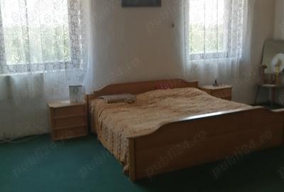 Casă cu 4 camere în Vânători - 1