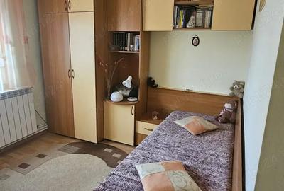 PF vand apartament 3 camere decomandate - zona SANITAS - 1