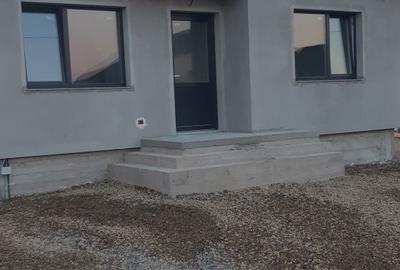 Casă cu 3 camere în Central - 4