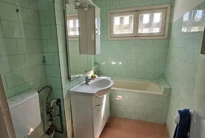 Apartament cu 4 camere semidecomandat în Dacia - 8