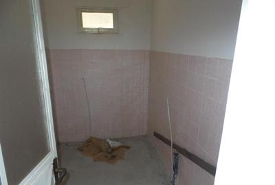 Casă cu 4 camere cu Teren 1400 Mp în Jariștea - 4