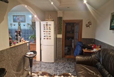 Apartament cu 2 camere decomandat în Precista - 2