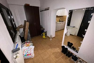 Casă cu 4 camere cu Canalizare în Km 4 - 3