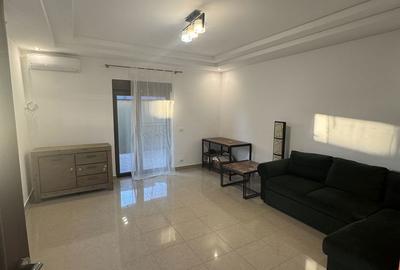 Casă cu 4 camere cu Teren 350 Mp în Girocului - 2