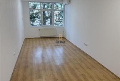 Spatii Birouri - 70 mp - zona Industriala Est- Utilitati incluse - 7