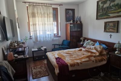 Apartament cu 2 camere decomandat în Central - 3