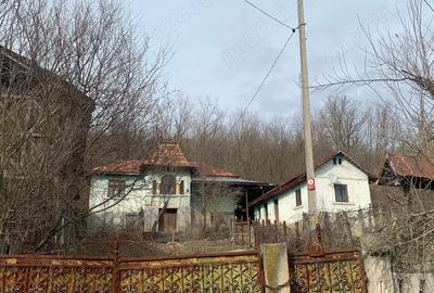 Casă cu 6 camere în Melinești - 8