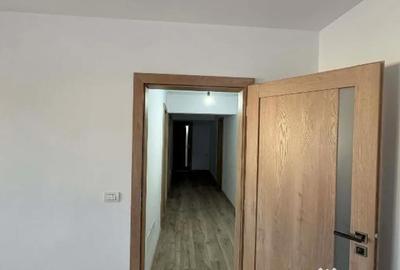 Apartament cu 3 camere decomandat în Calea București - 14
